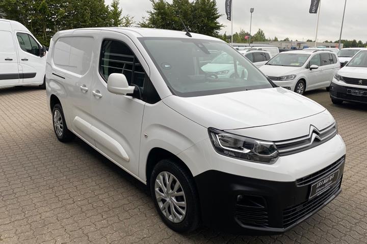Hvid Citroën Berlingo fra 2021