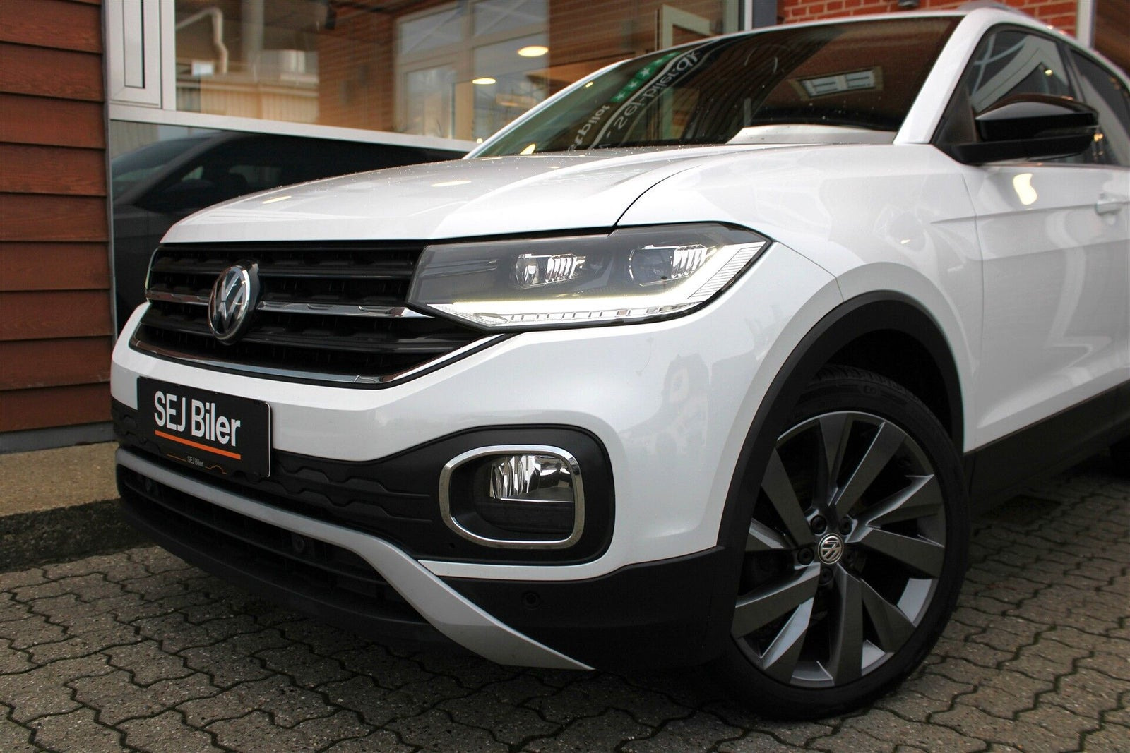 Hvid VW T-Cross fra 2019