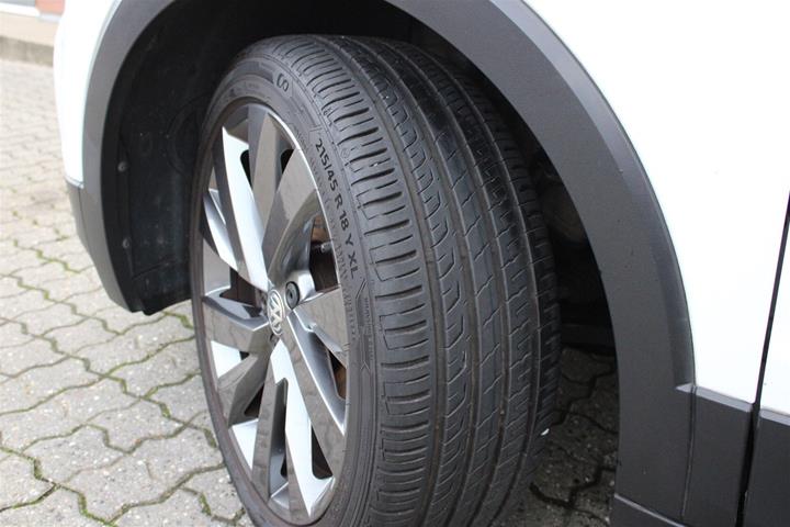 Hvid VW T-Cross fra 2019
