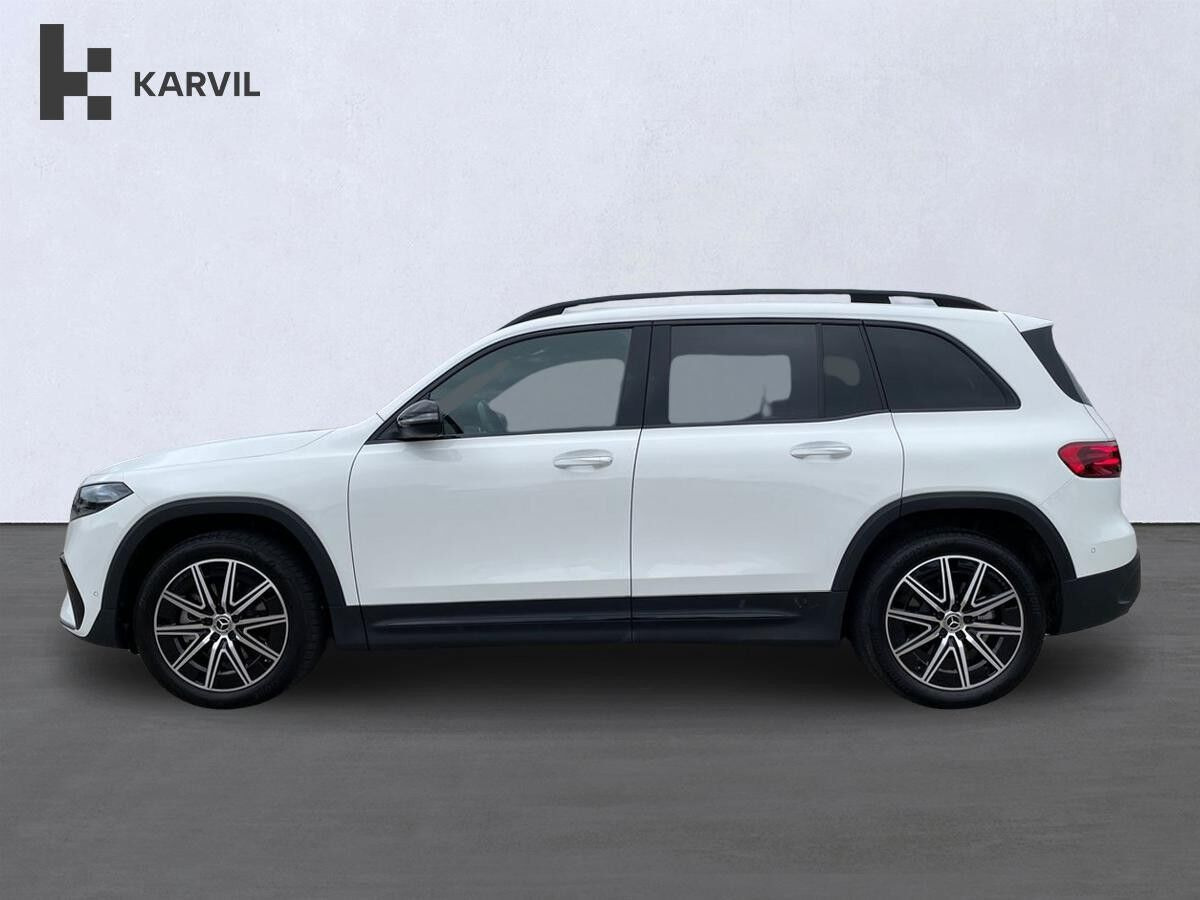 Hvid Mercedes EQB250+ fra 2025