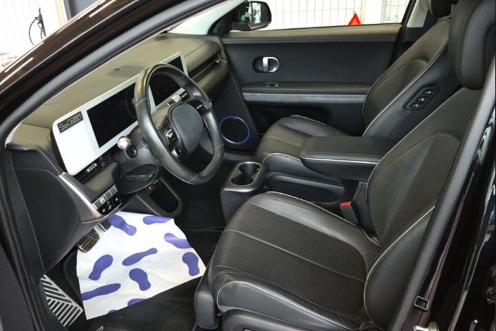 Sort Hyundai Ioniq 5 fra 2022