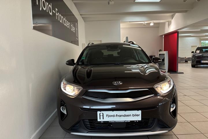 Brun Kia Stonic fra 2019