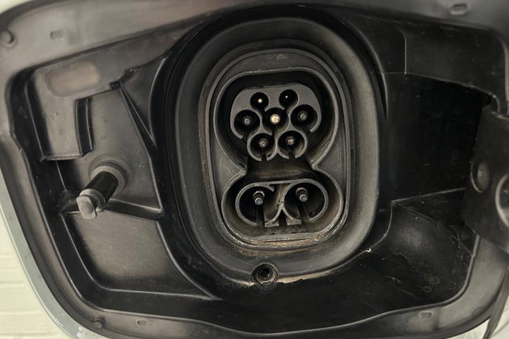 Grøn Skoda Elroq fra 2025