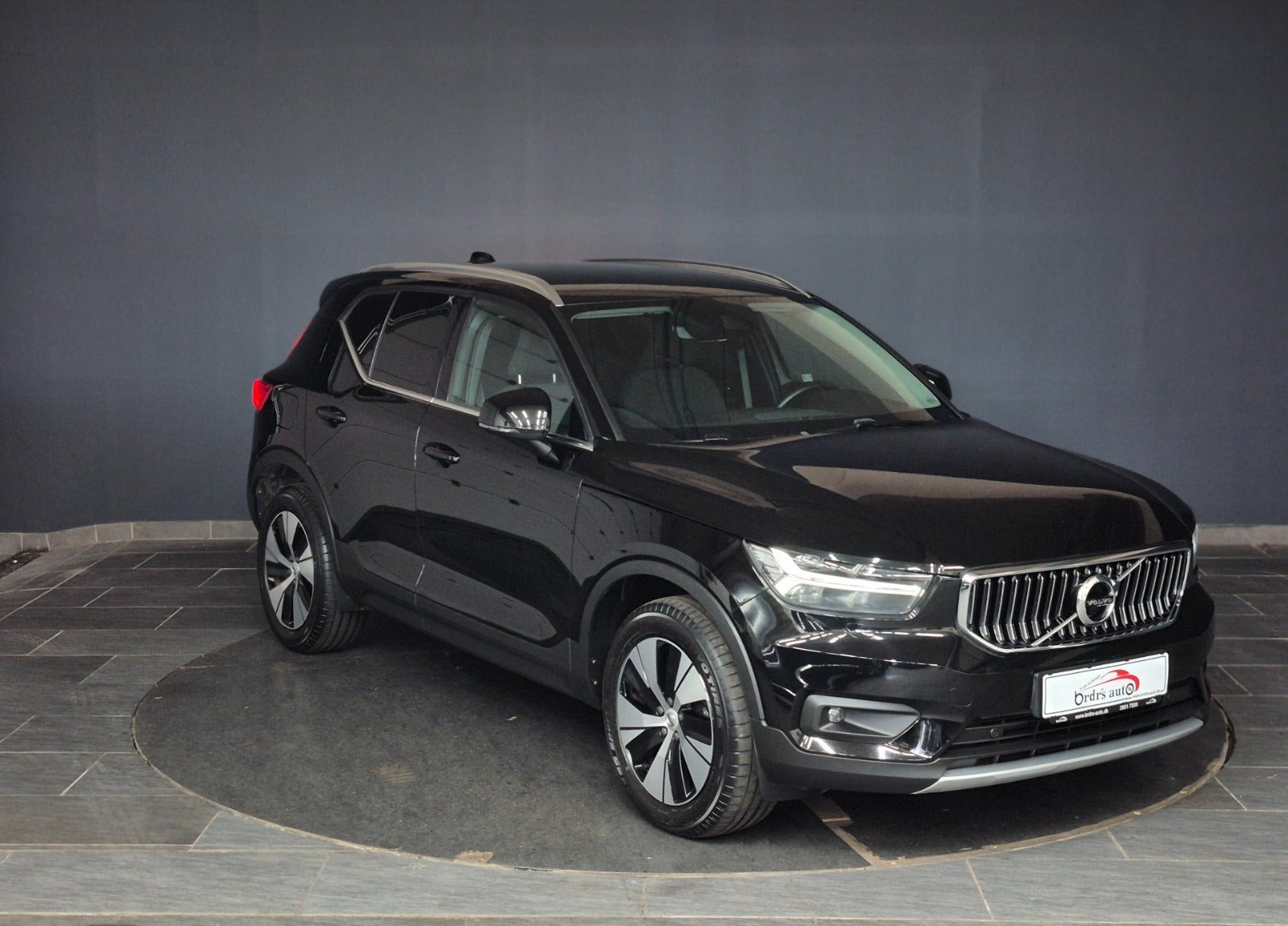 Sort Volvo XC40 fra 2021