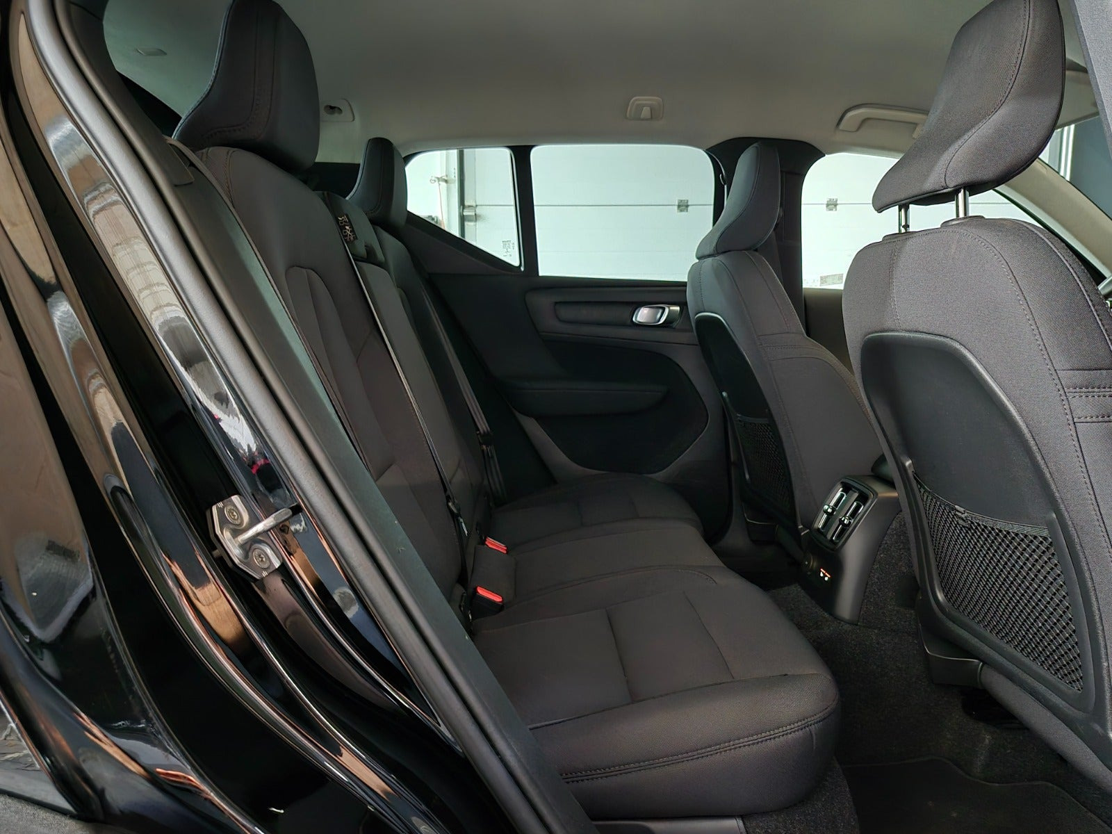Sort Volvo XC40 fra 2021