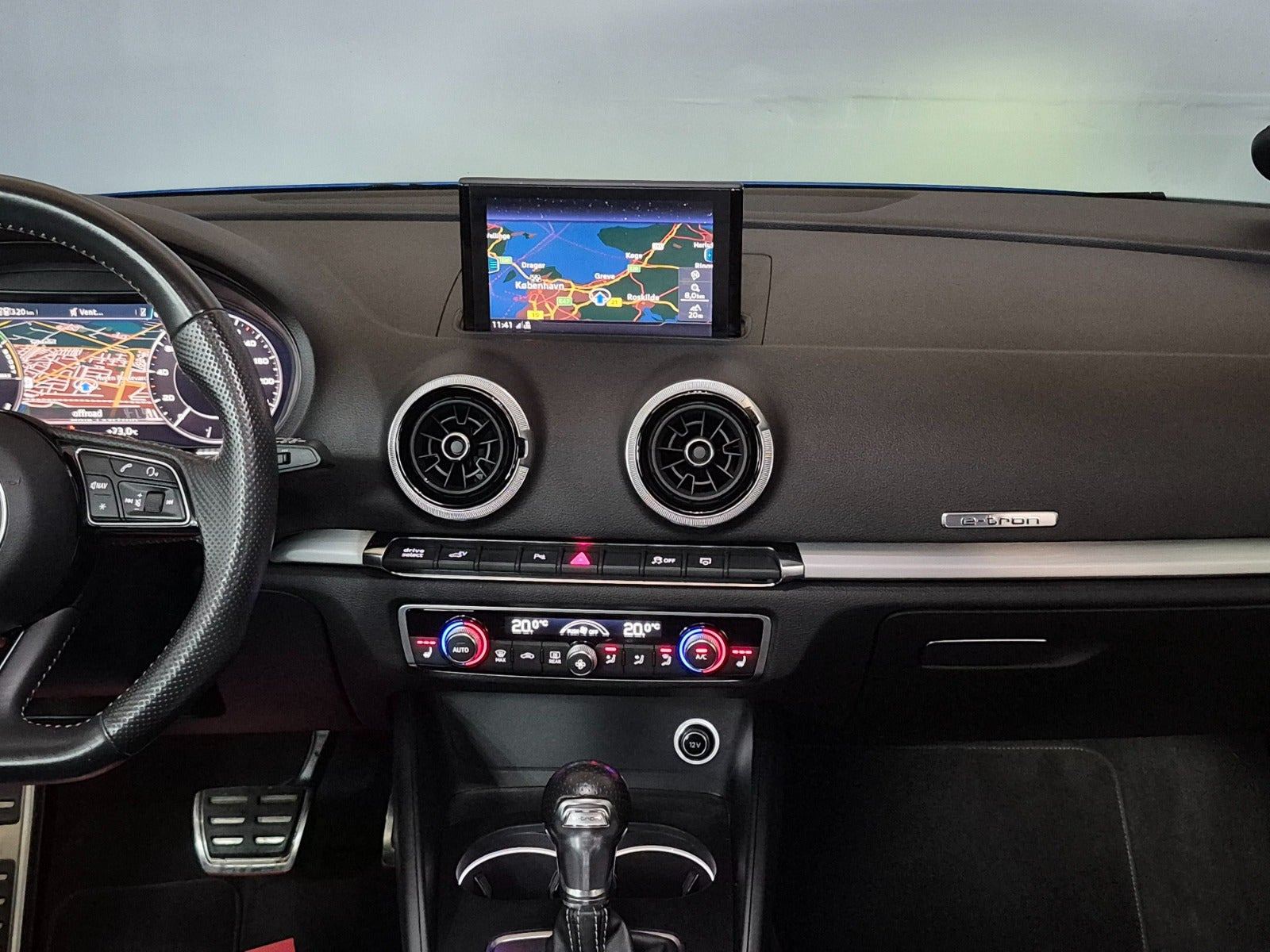 Blå Audi A3 fra 2018
