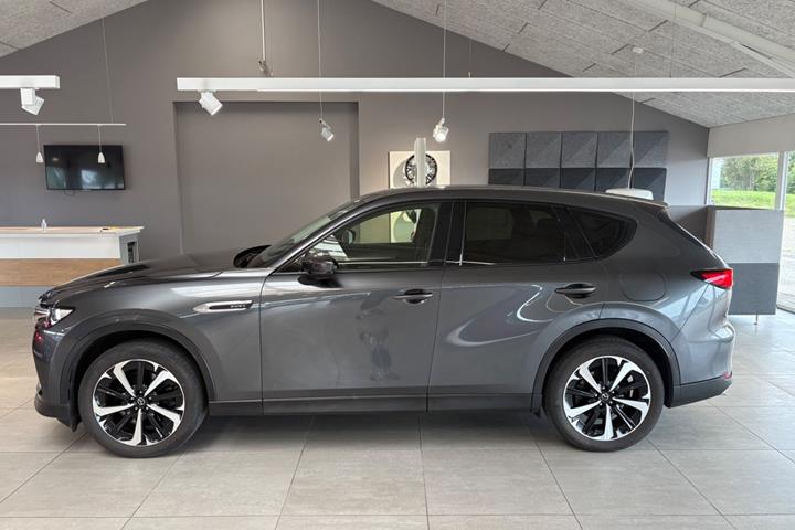 Grå Mazda CX-60 fra 2022
