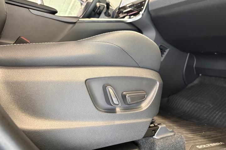 Blå Subaru Solterra fra 2023