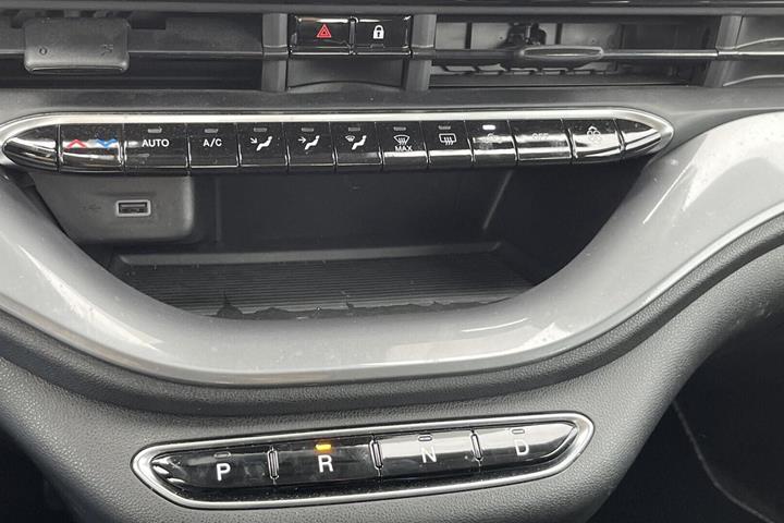 Sort Fiat 500e fra 2024