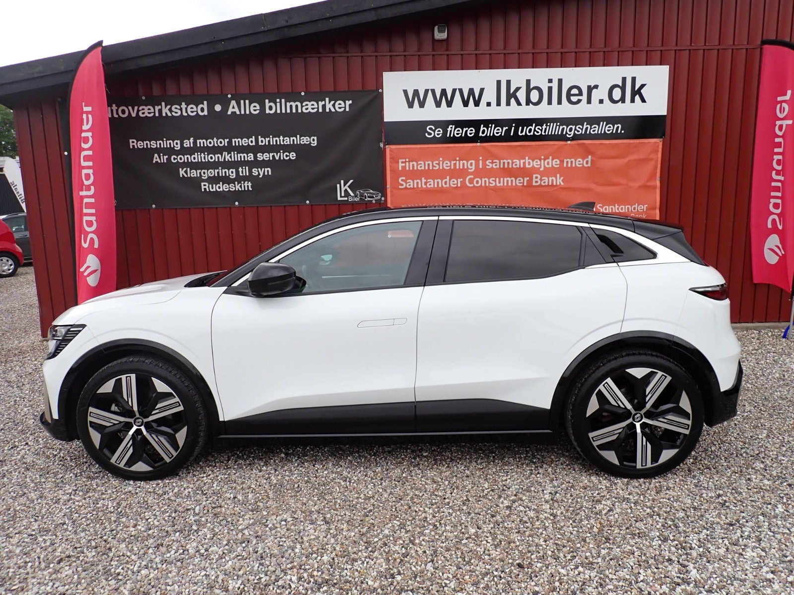Hvid Renault Megane E-Tech fra 2022