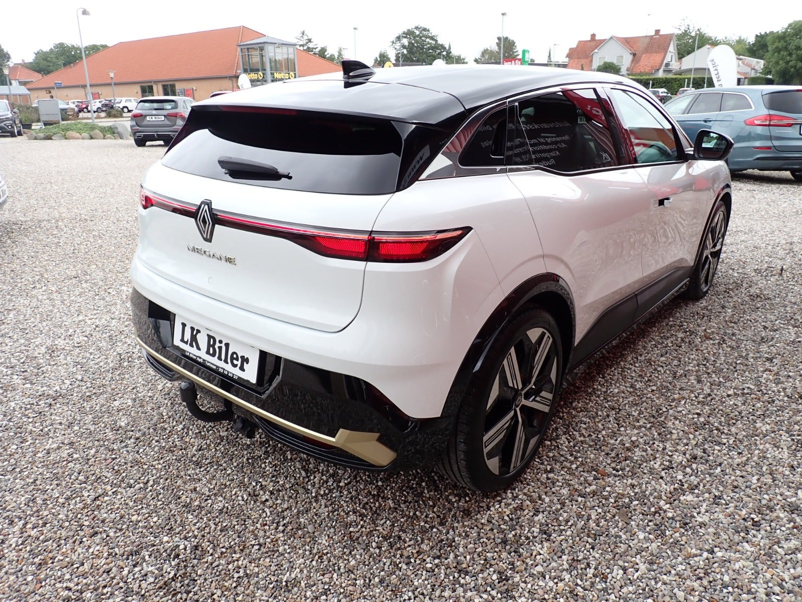 Hvid Renault Megane E-Tech fra 2022