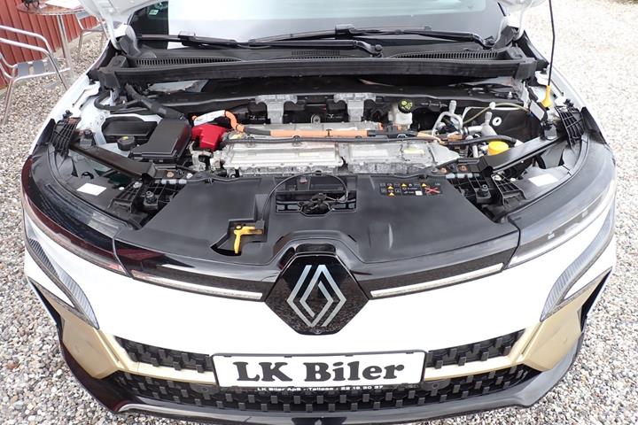 Hvid Renault Megane E-Tech fra 2022