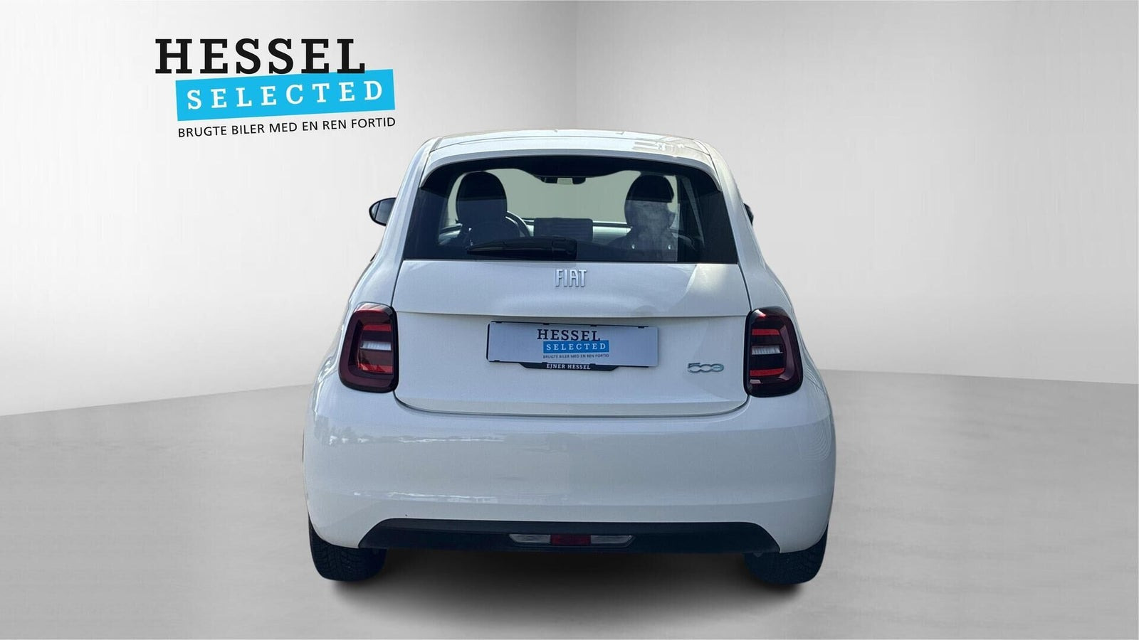 Hvid Fiat 500e fra 2024