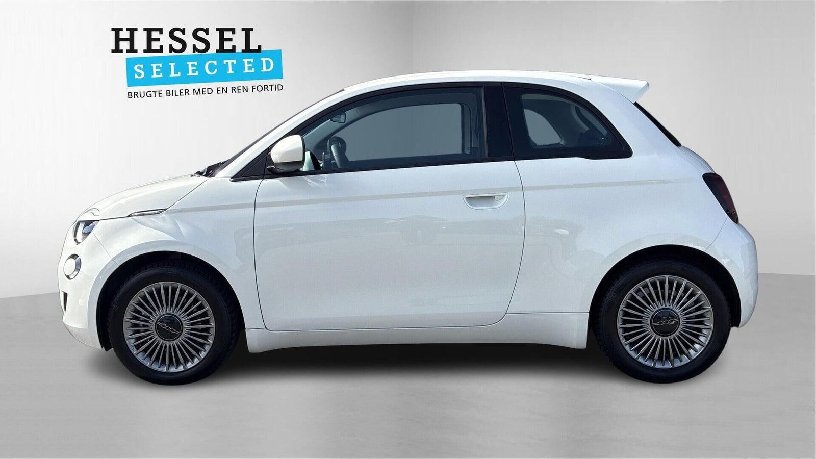 Hvid Fiat 500e fra 2024