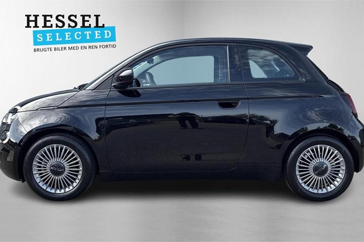 Sort Fiat 500e fra 2023