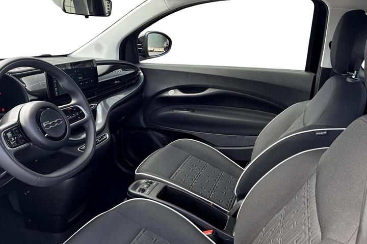 Sort Fiat 500e fra 2023