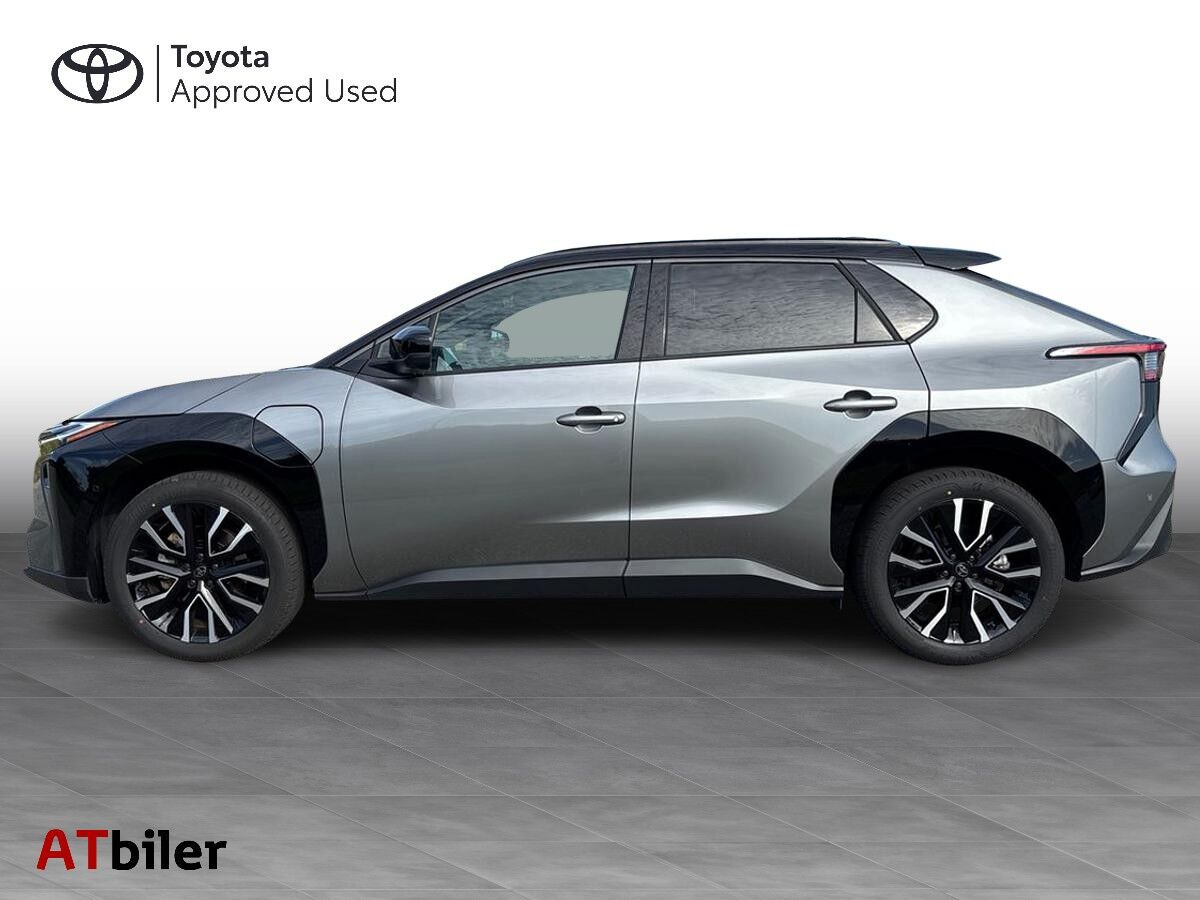 undefined Toyota bZ4X SUV fra 2026