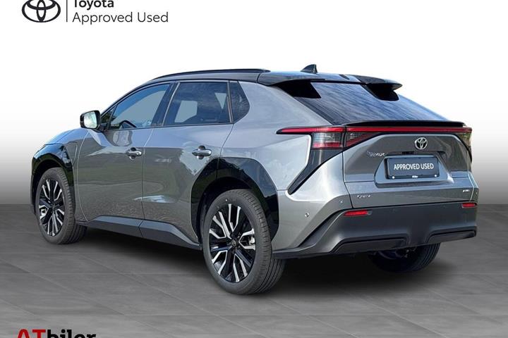 undefined Toyota bZ4X SUV fra 2026