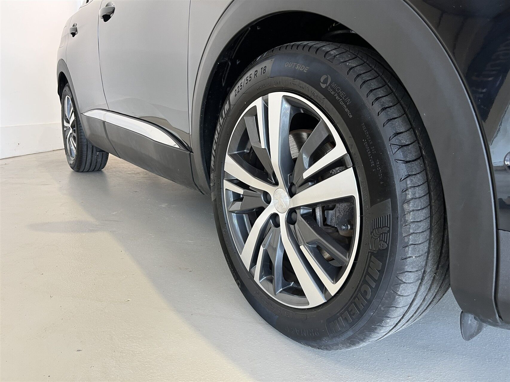 Sort Peugeot 3008 fra 2021