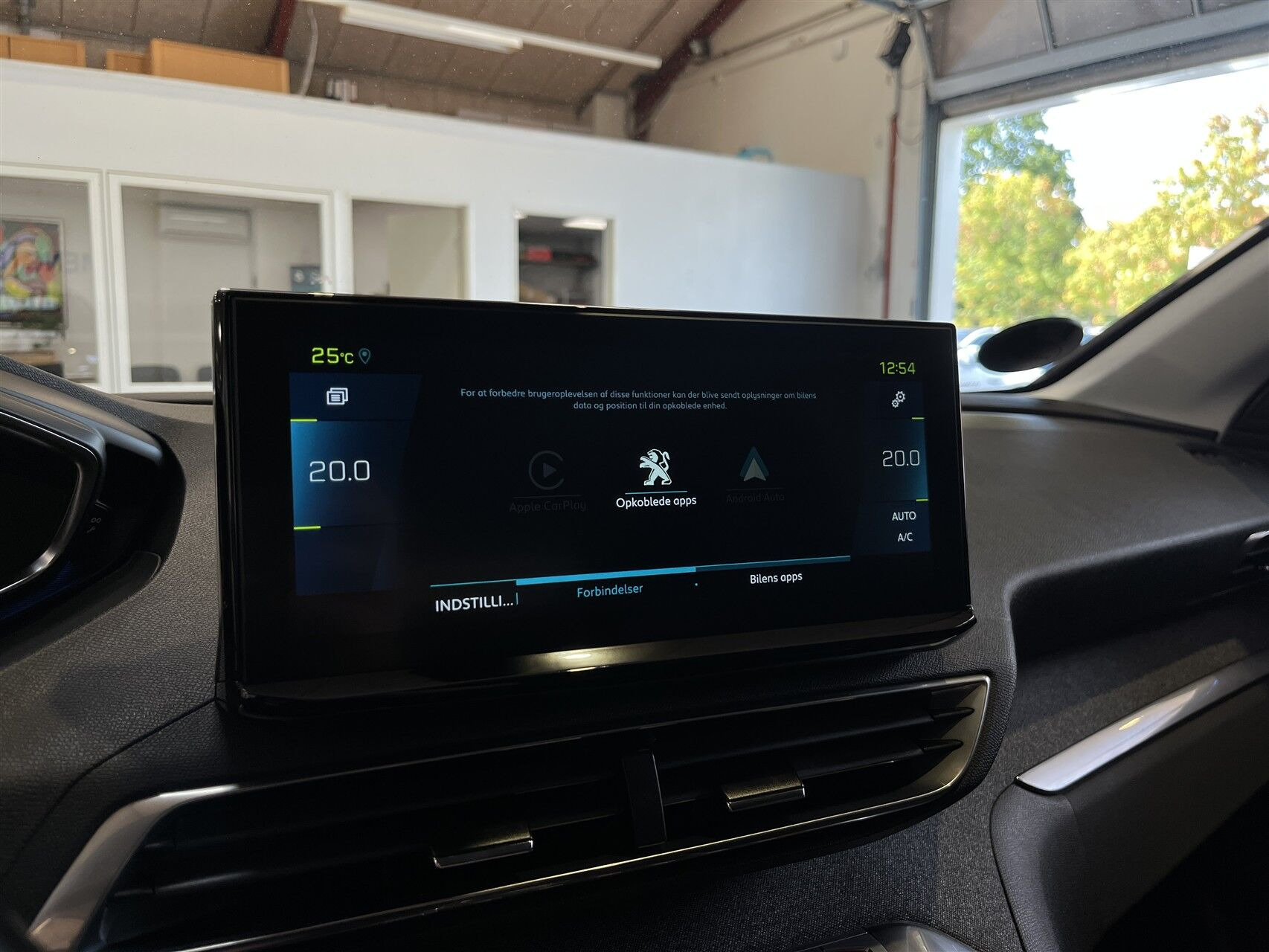 Sort Peugeot 3008 fra 2021