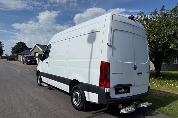 undefined Mercedes Sprinter 317 fra 2020