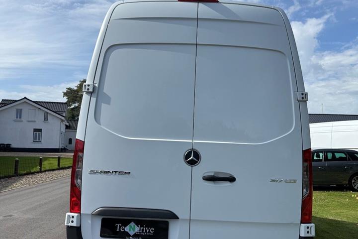 undefined Mercedes Sprinter 317 fra 2020