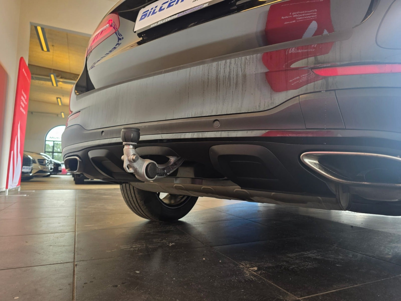 Sort Mercedes GLC350 e fra 2017