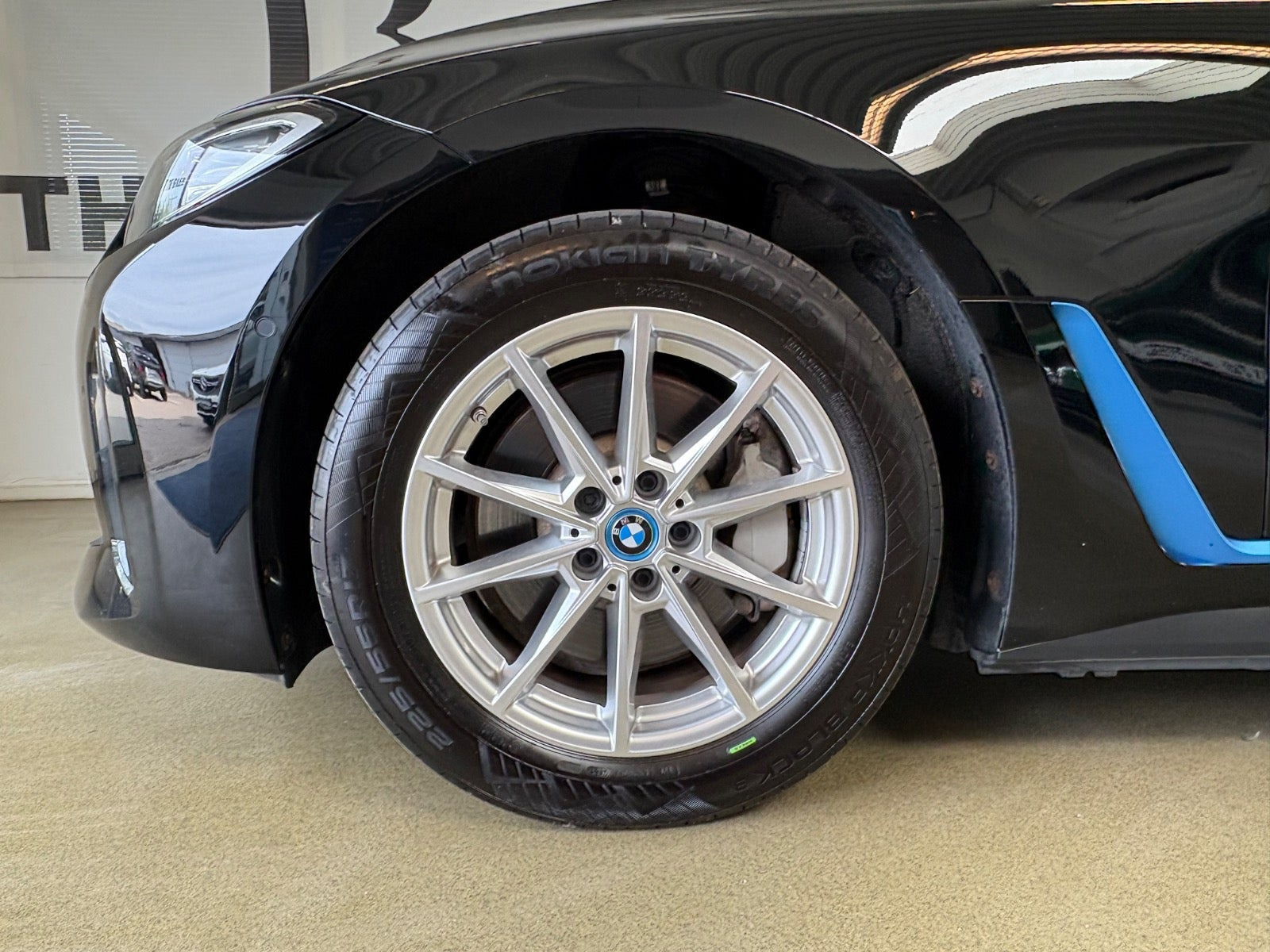 Sort BMW i4 fra 2024