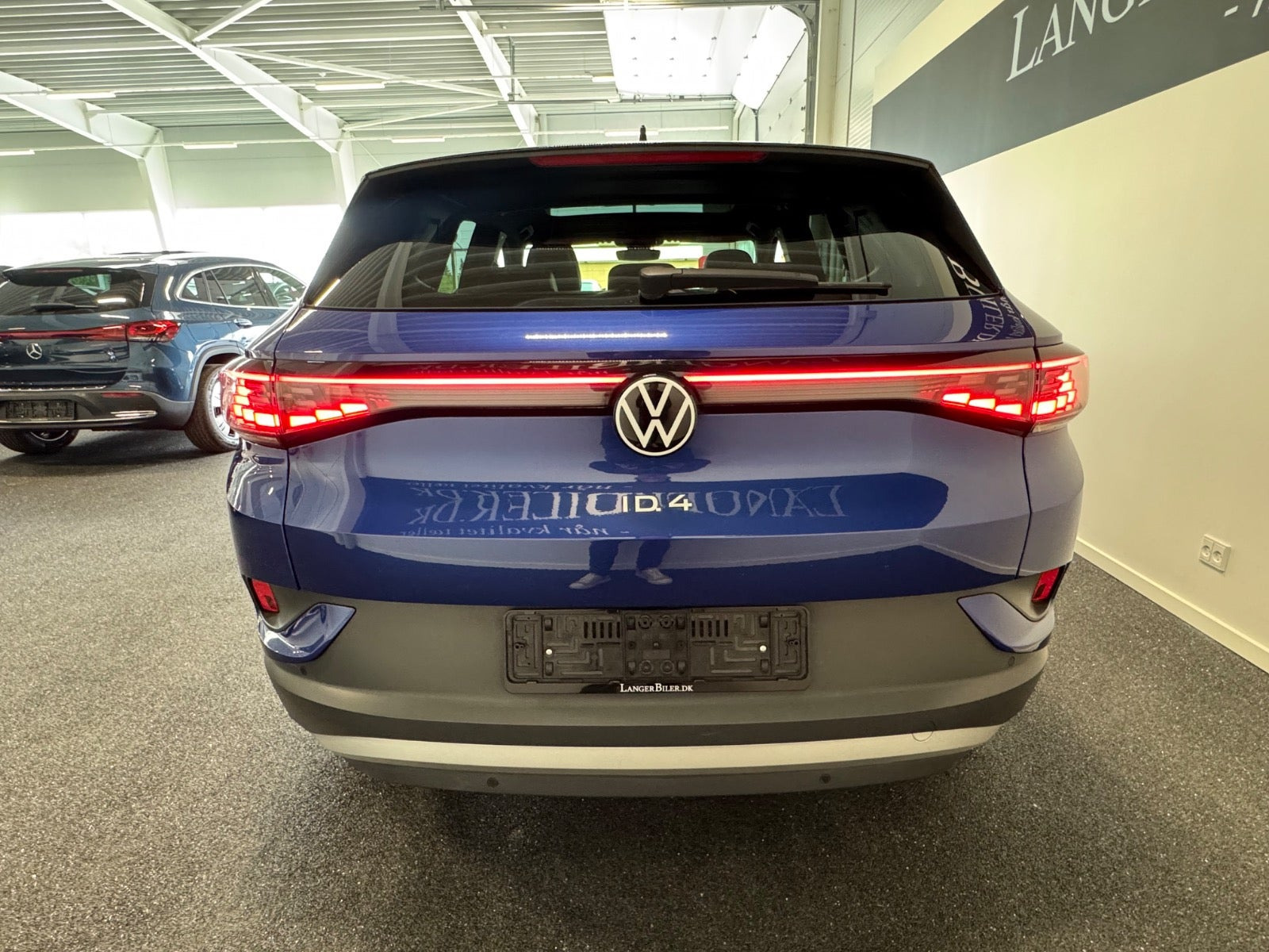 Blå VW ID.4 fra 2021