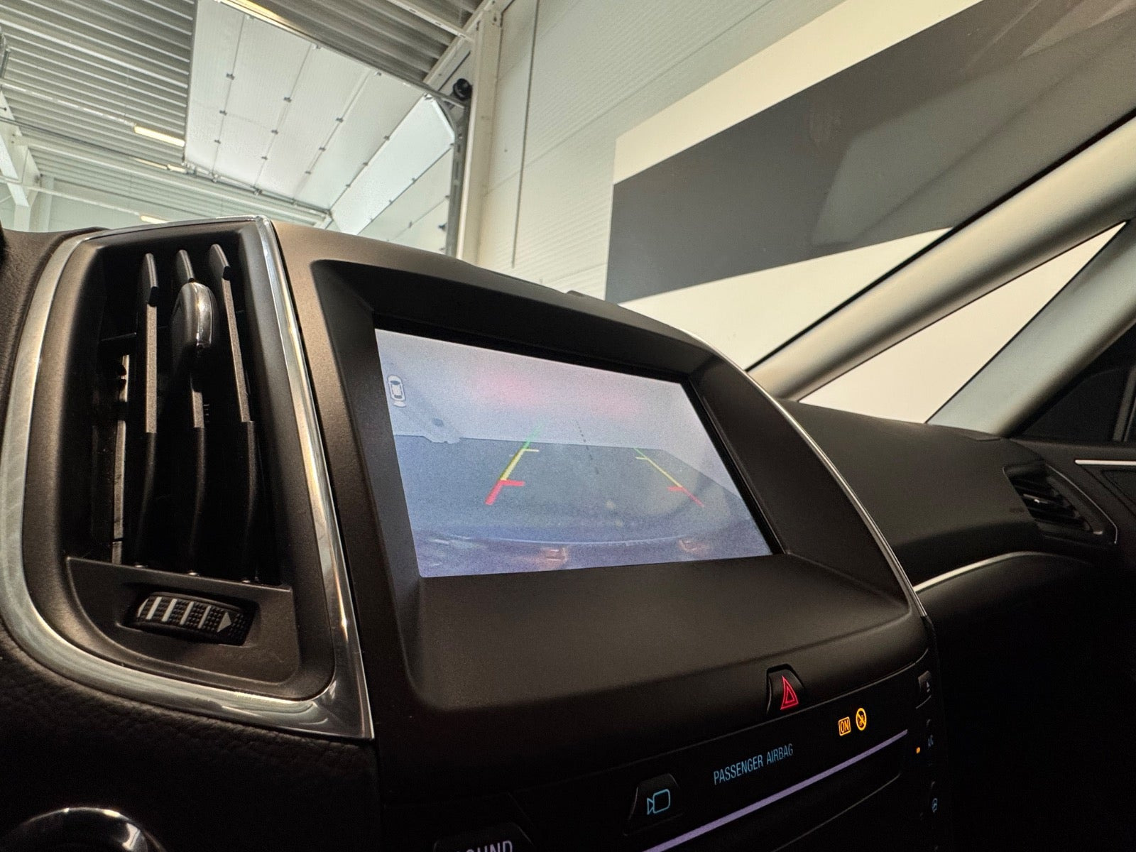Blå Ford S-MAX fra 2019
