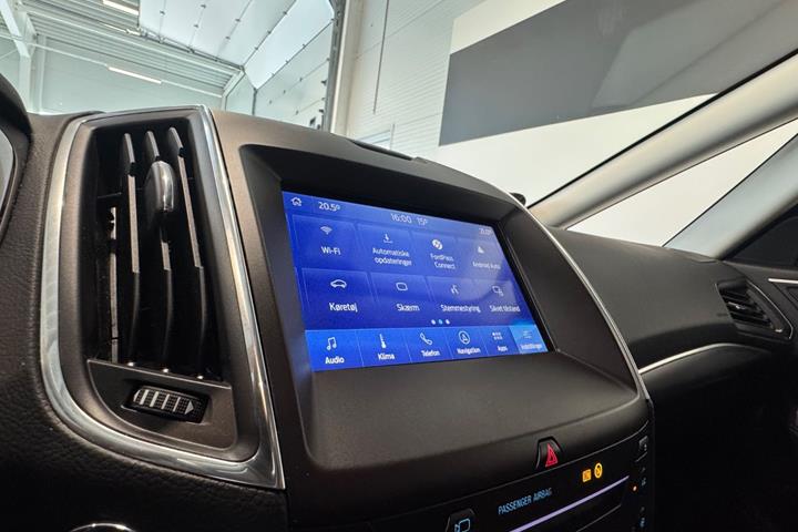 Blå Ford S-MAX fra 2019