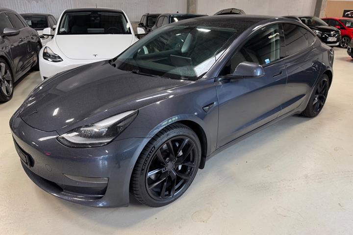 undefined Tesla Model 3 fra 2021