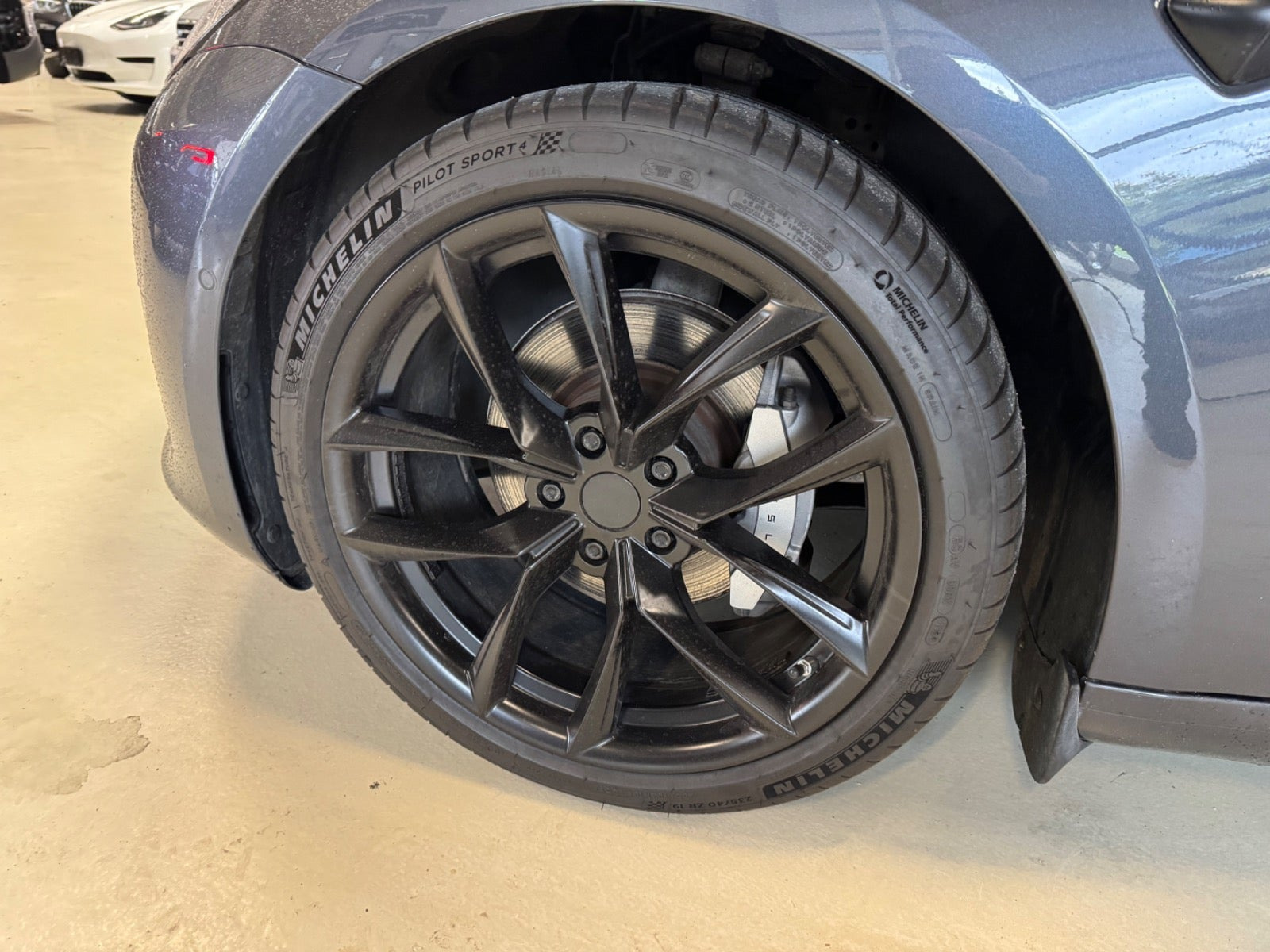 undefined Tesla Model 3 fra 2021
