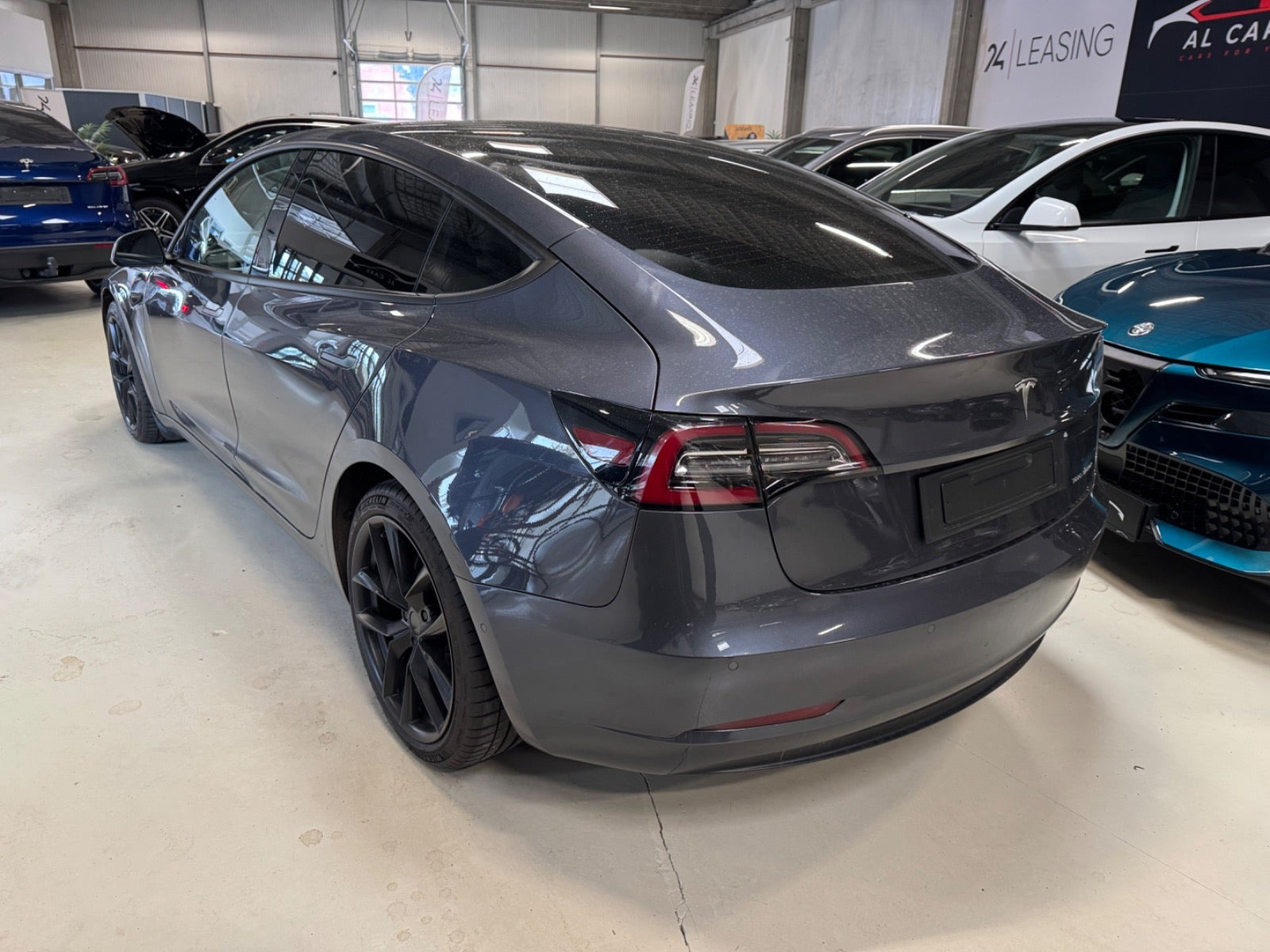 undefined Tesla Model 3 fra 2021