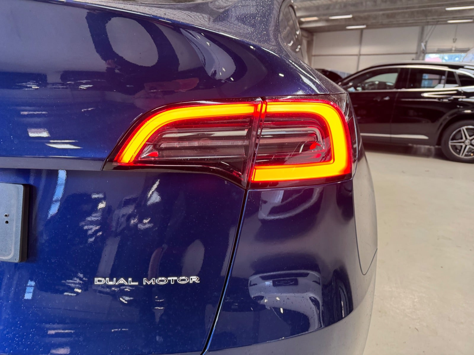 undefined Tesla Model Y fra 2023