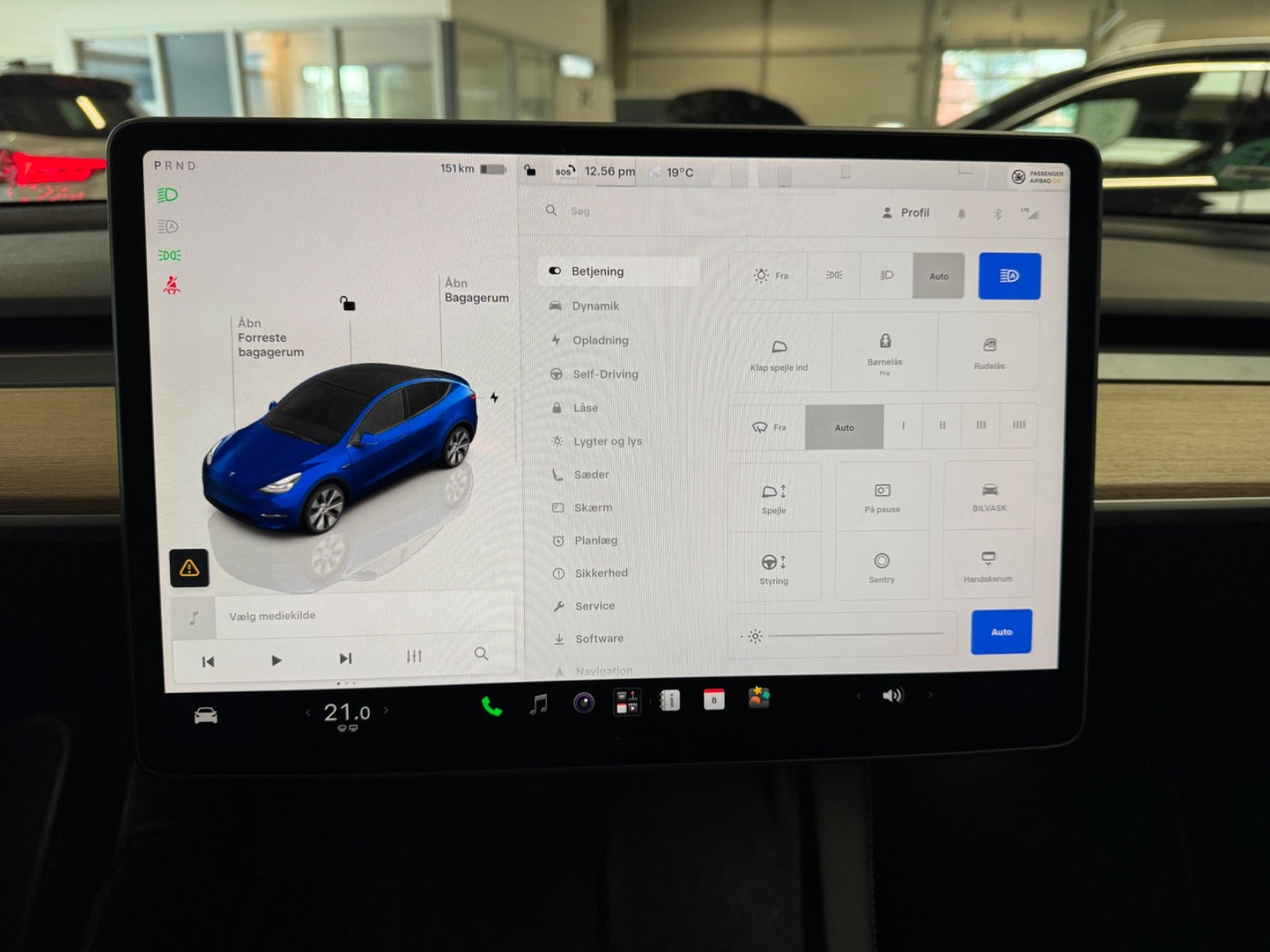 Tesla Model Y Long Range AWD