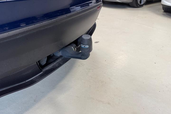 undefined Tesla Model Y fra 2023