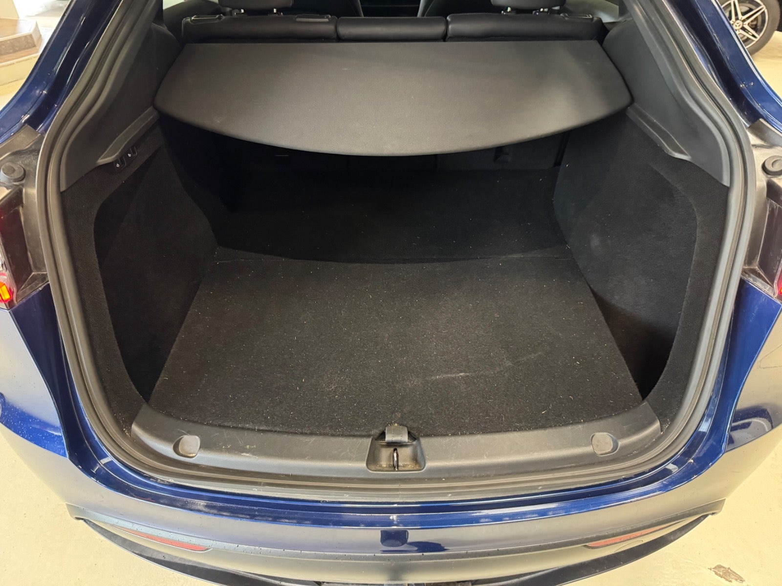 undefined Tesla Model Y fra 2023