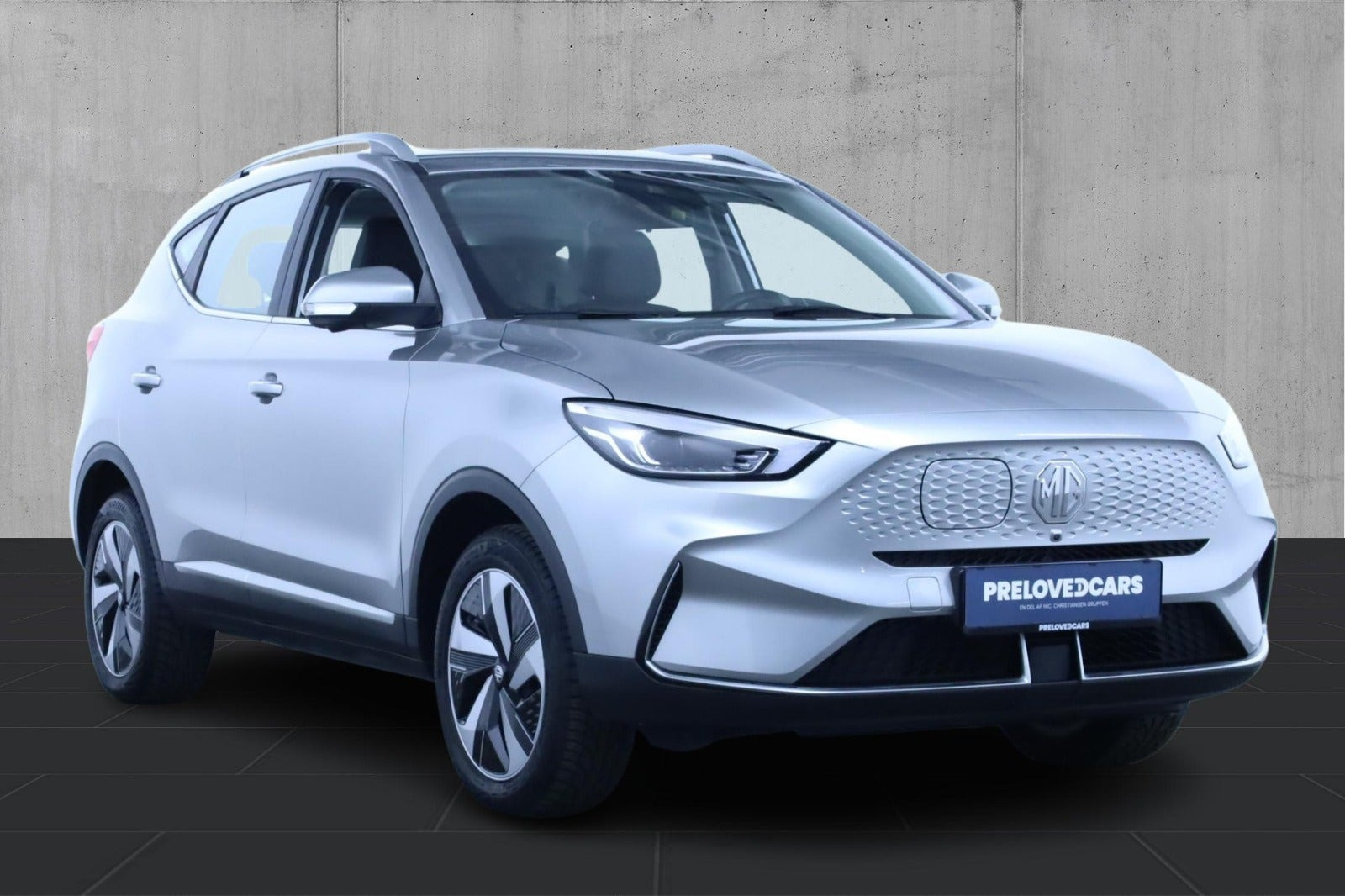 Sølv MG ZS fra 2024