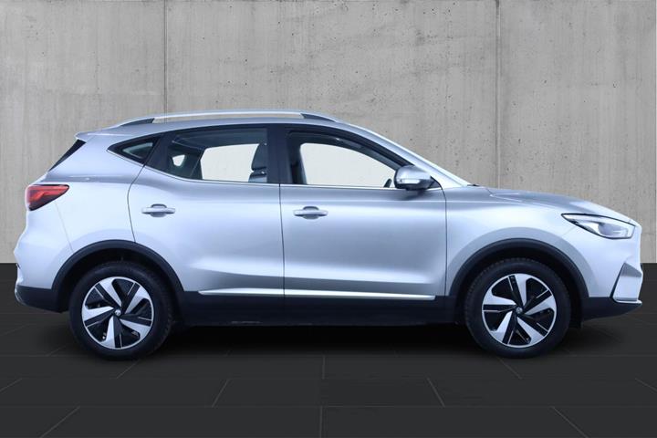 Sølv MG ZS fra 2024