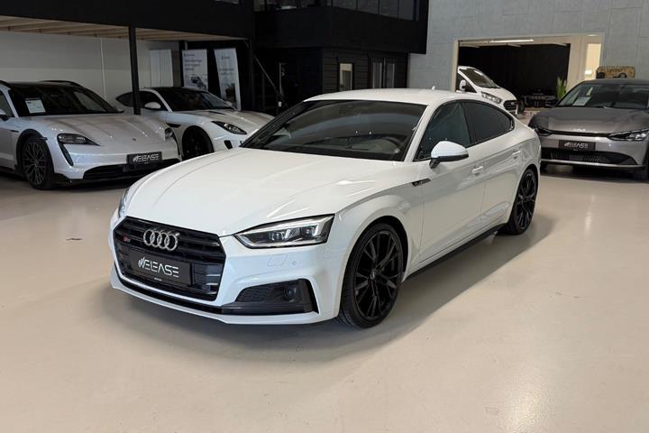 Hvid Audi S5 fra 2017