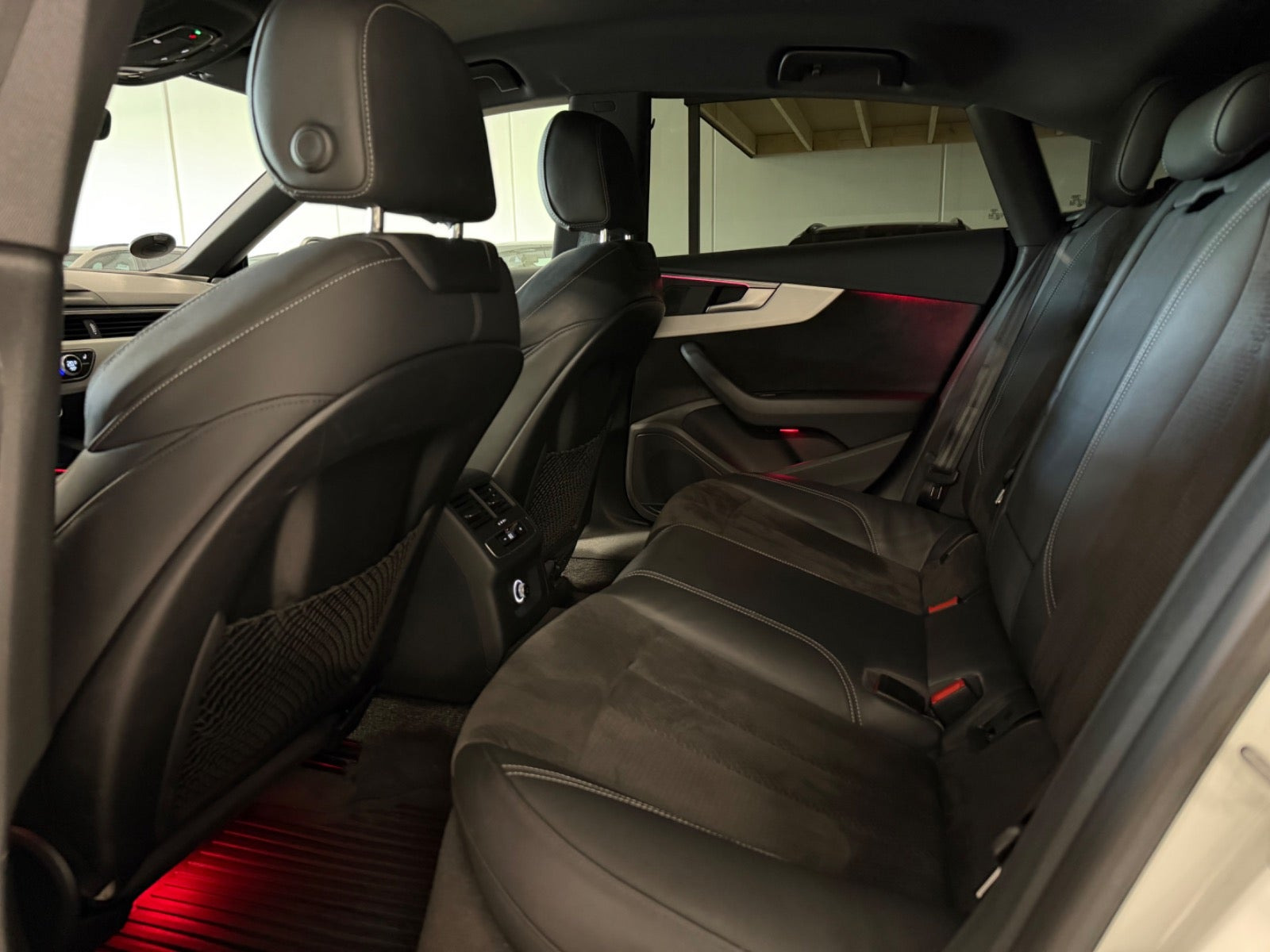 Hvid Audi S5 fra 2017