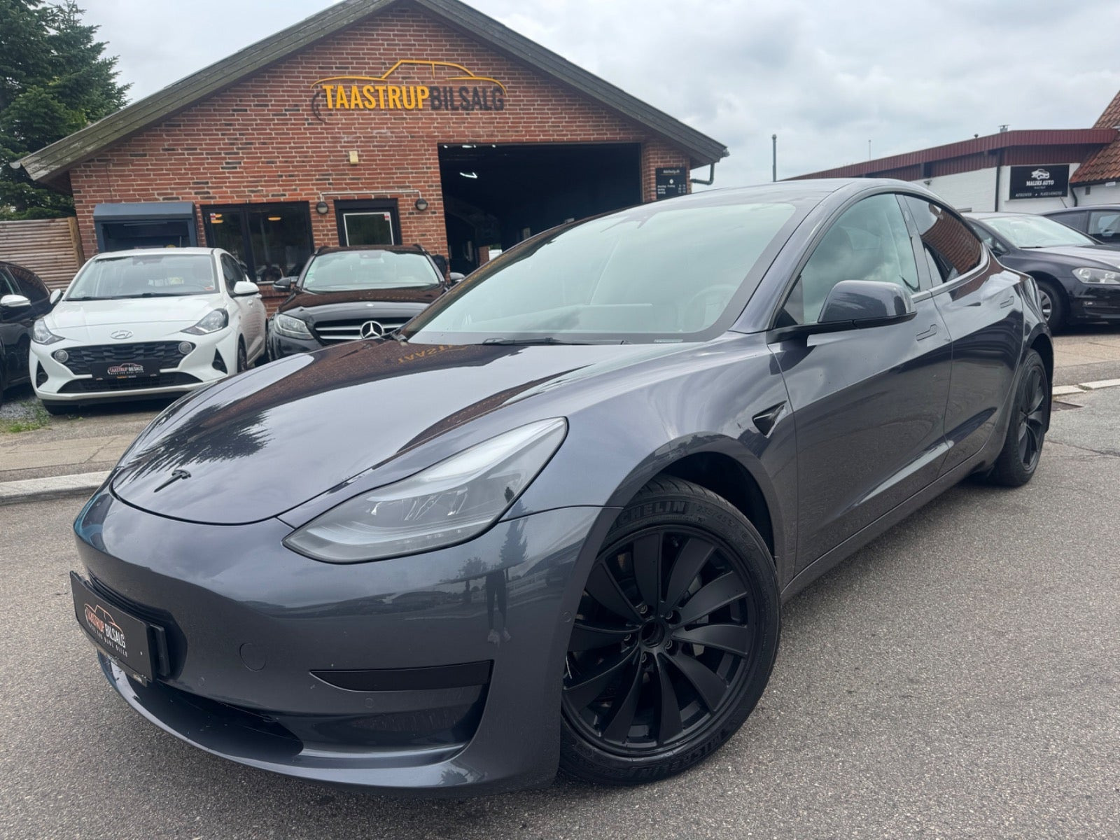 Tesla Model 3 Standard Range+ RWD