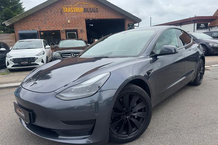 undefined Tesla Model 3 fra 2022