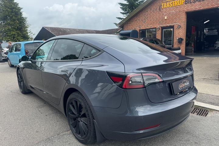 undefined Tesla Model 3 fra 2022