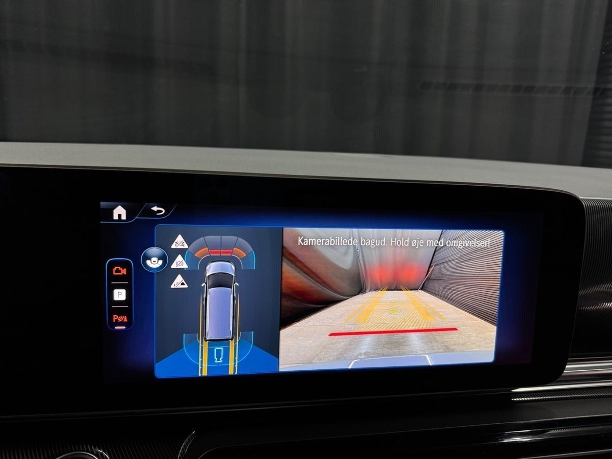 Grå Mercedes EQV300 fra 2024