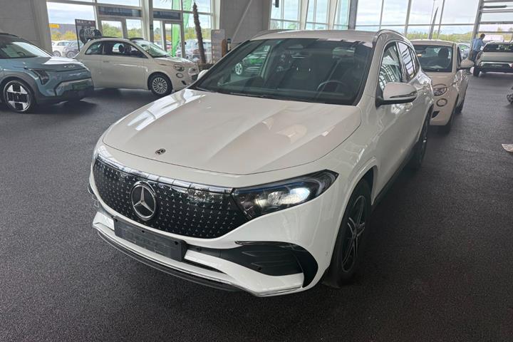 Hvid Mercedes EQA250+ fra 2024