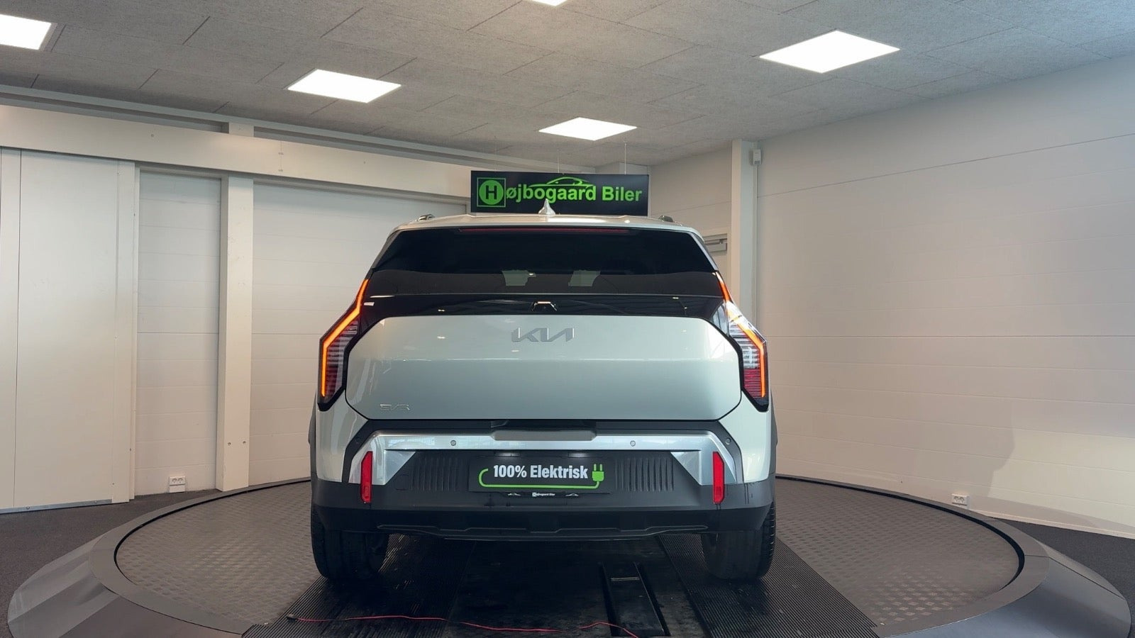 Sølv Kia EV3 fra 2025