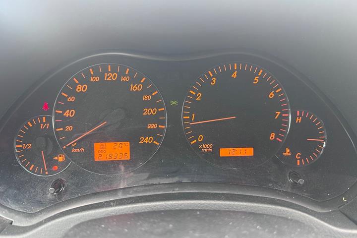 undefined Toyota Avensis fra 2006