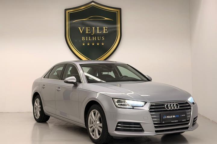 Sølv Audi A4 fra 2017